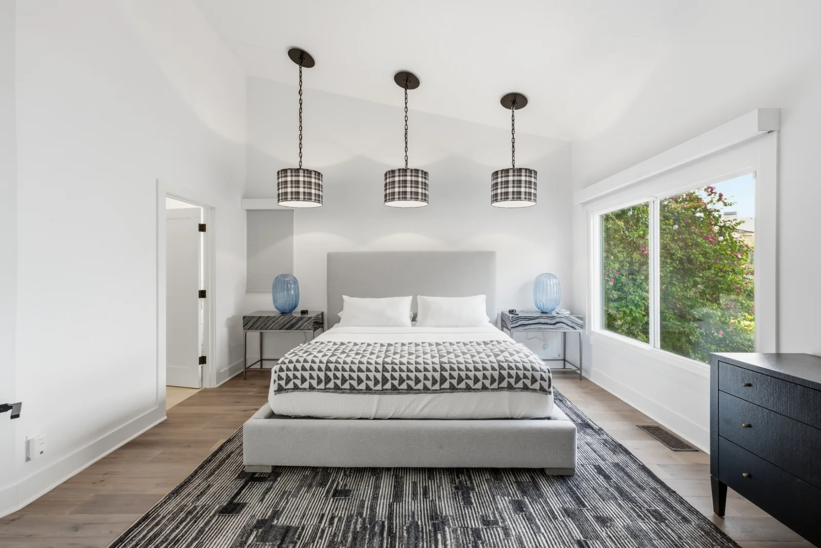 Diane Keaton's $10.3M oceanfront Laguna Beach home featuring her signature black-and-white design is now on the market - her final renovation project before her death.