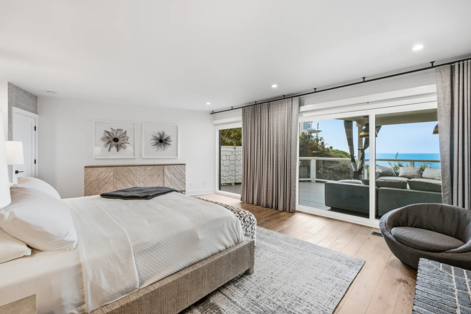 Diane Keaton's $10.3M oceanfront Laguna Beach home featuring her signature black-and-white design is now on the market - her final renovation project before her death.