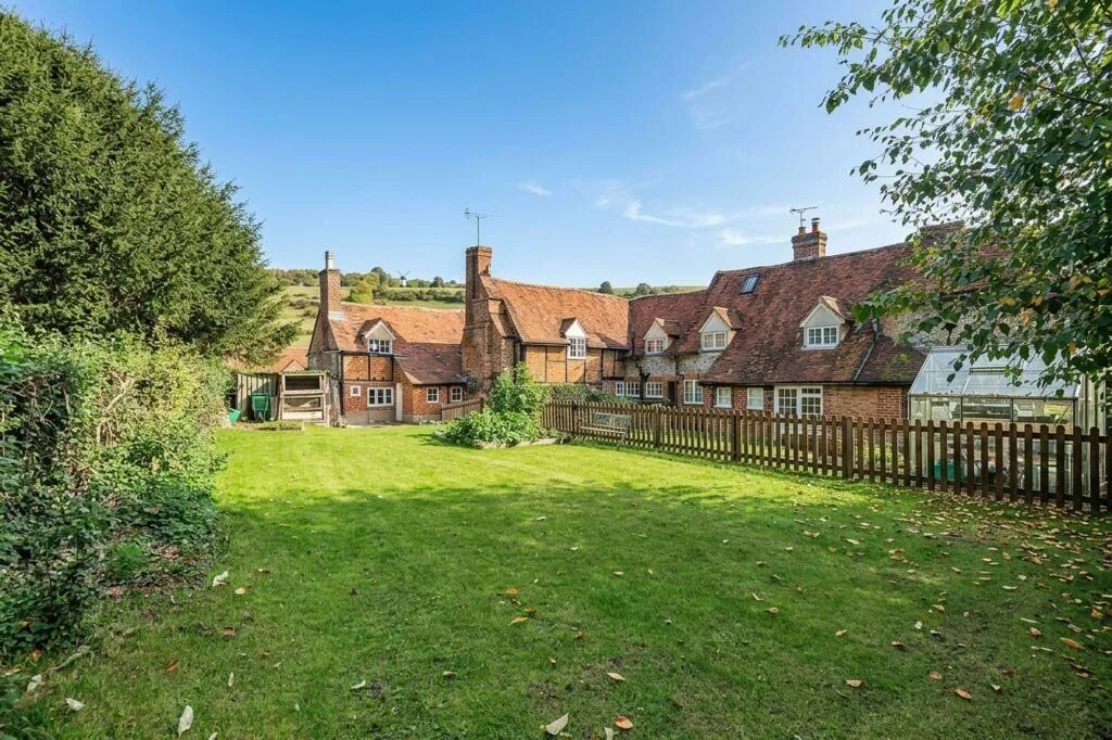 A chocolate-box cottage featured in The Vicar of Dibley is going under the hammer with a guide price of £375,000. The two-bedroom Church Cottage stands inside the.