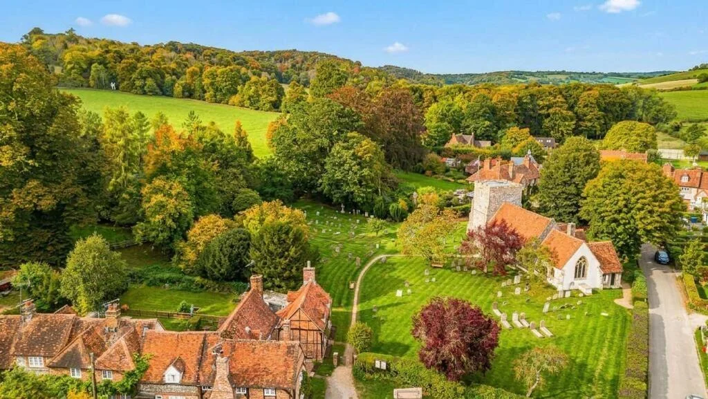 A chocolate-box cottage featured in The Vicar of Dibley is going under the hammer with a guide price of £375,000. The two-bedroom Church Cottage stands inside the.