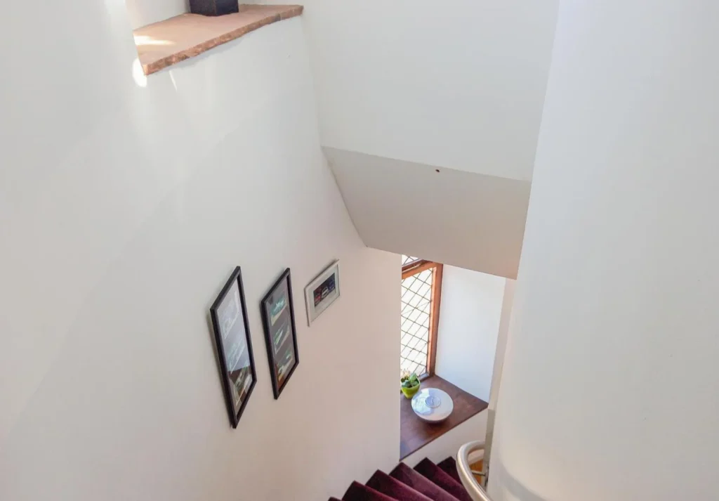 A one-bed home inside a historic folly tower with spiral staircases and a rooftop terrace is up for sale for £300,000. The Grade II-listed Gazebo Tower was built in.